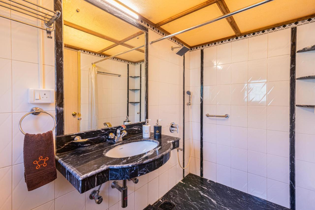 Saffronstays Grandiosa - 4 Bdr Pet-Friendly, Pool Villa Khandala Ngoại thất bức ảnh